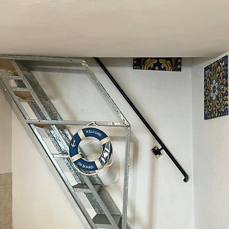 Вилла Etnea House Catania Center Экстерьер фото