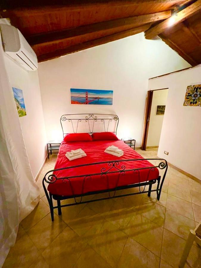 Вилла Etnea House Catania Center Экстерьер фото